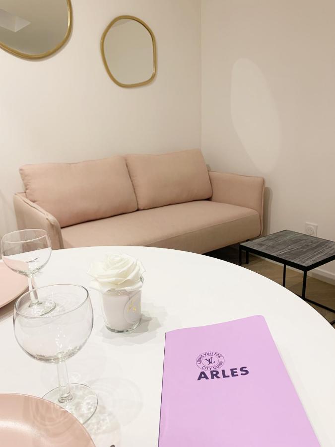 La Nuit Arlesienne - Exclusive Apartments Bagian luar foto