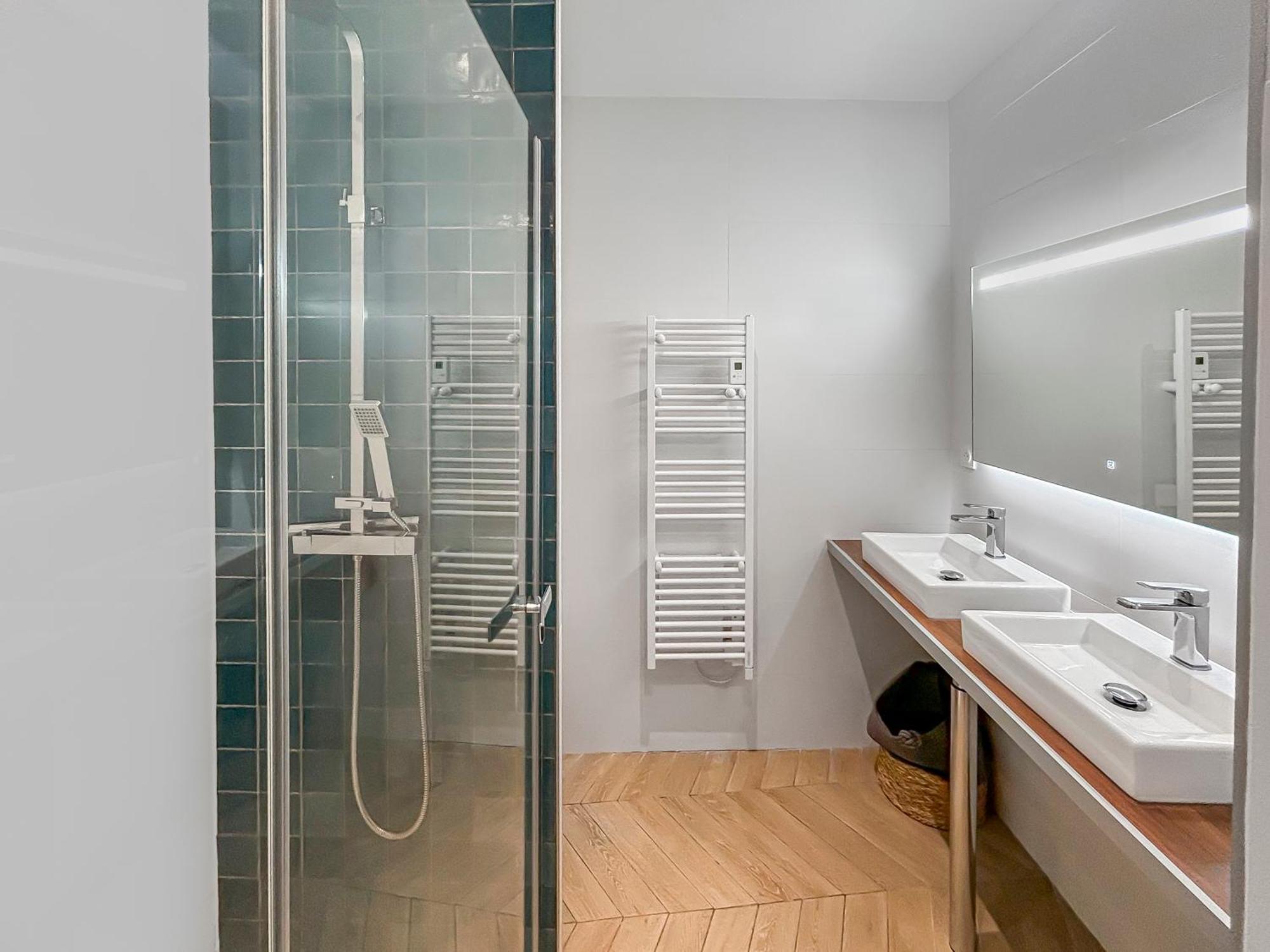 Hebergements Modernes & Cosy A Arles T3 Et T2 Elegants Bagian luar foto