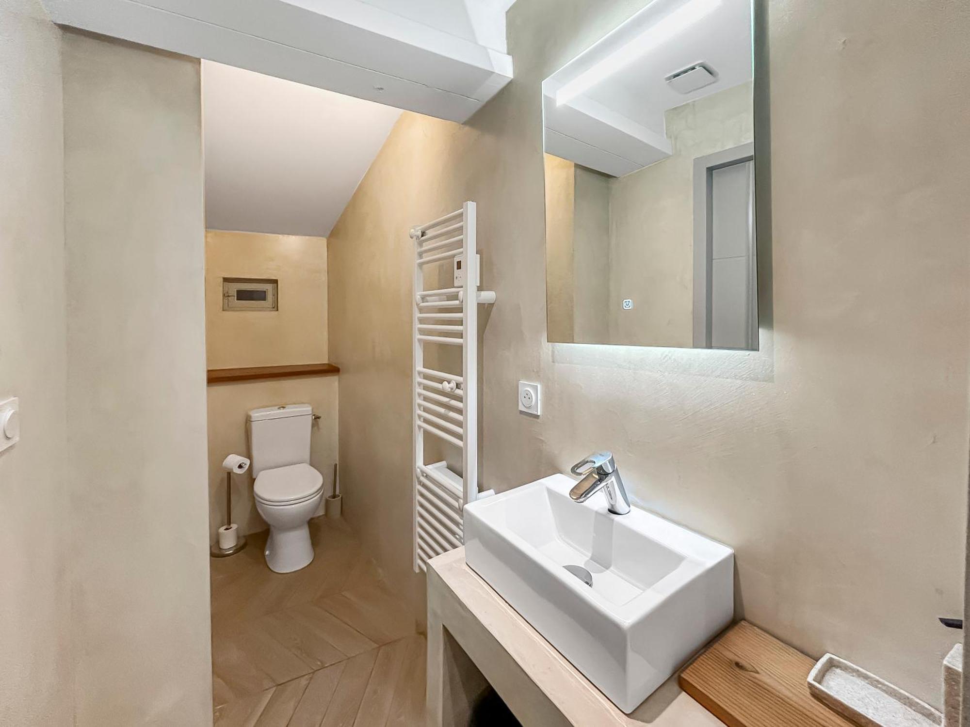 Hebergements Modernes & Cosy A Arles T3 Et T2 Elegants Bagian luar foto