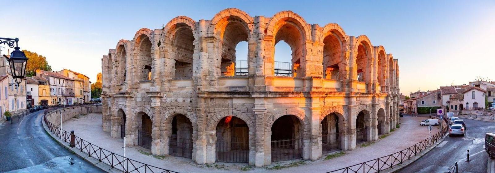 Hebergements Modernes & Cosy A Arles T3 Et T2 Elegants Bagian luar foto
